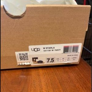 Brand new never worn sandals